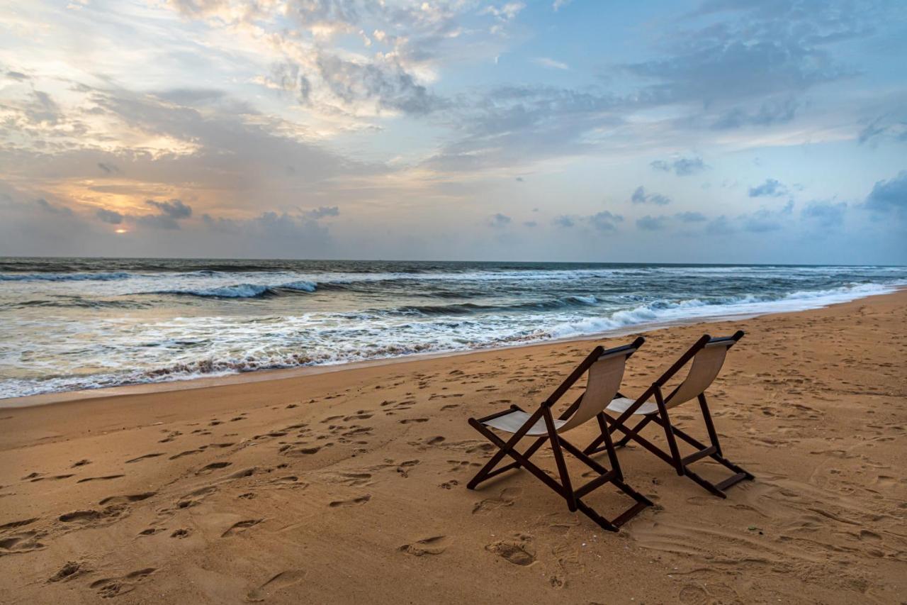 Saffronstays Blue Flag House, A 3-Bdr Beachfront Villa In Hejamady マンガロール エクステリア 写真