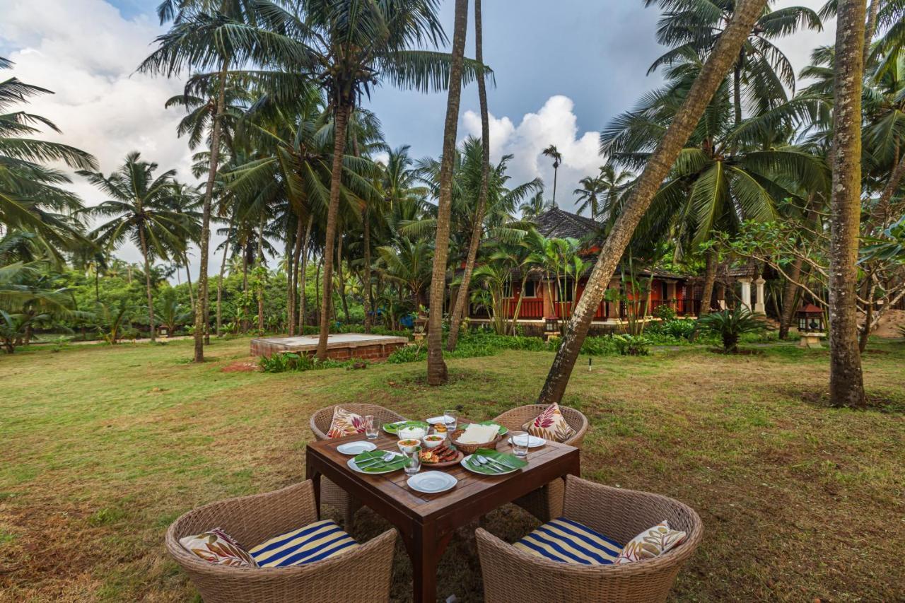 Saffronstays Blue Flag House, A 3-Bdr Beachfront Villa In Hejamady マンガロール エクステリア 写真